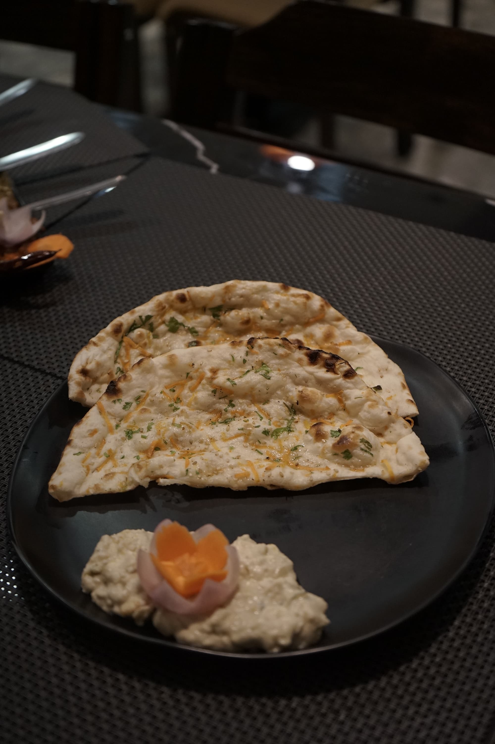 Butter garlic roti fresh off the tandoor